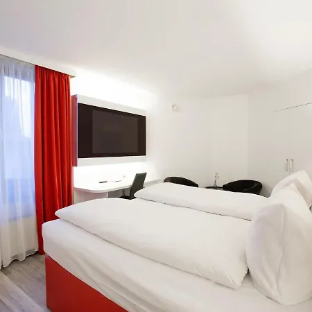 Hotell Dormero Duesseldorf 4*