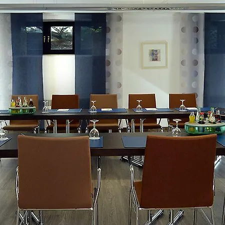 Dormero Düsseldorf Hotel 4*